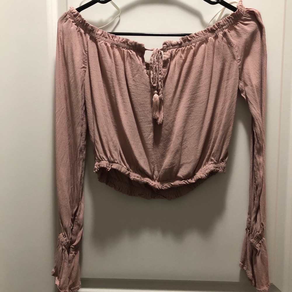 Pink crop-top